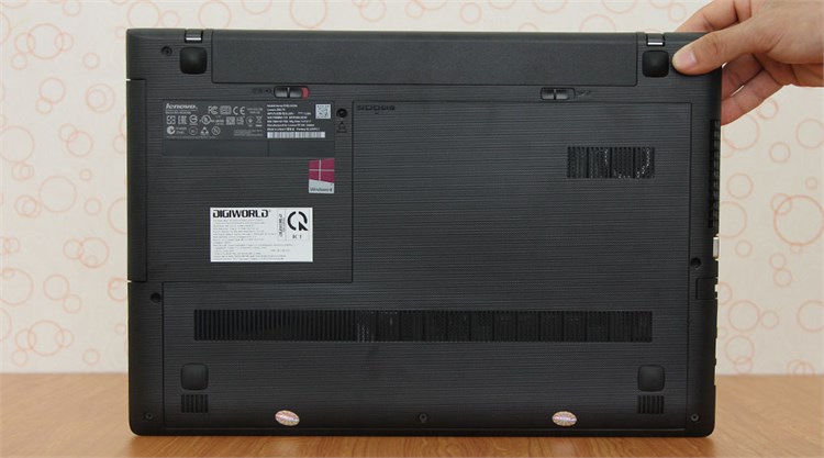 Laptop Lenovo Z5070 i3 4030U/4G/500G/VGA2G/Win8.1 Màu Bạc