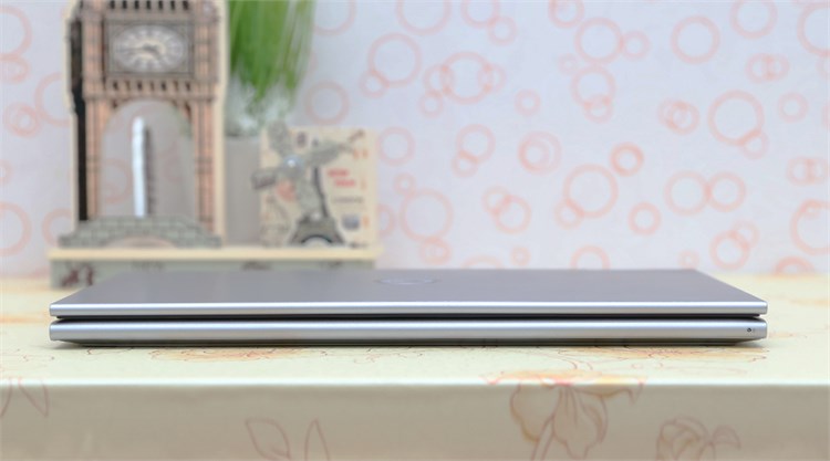 Laptop Dell Inspiron 3148 i3 4030U/4GB/500GB/Win8.1