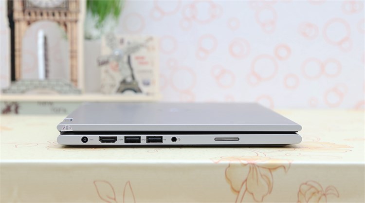 Laptop Dell Inspiron 3148 i3 4030U/4GB/500GB/Win8.1