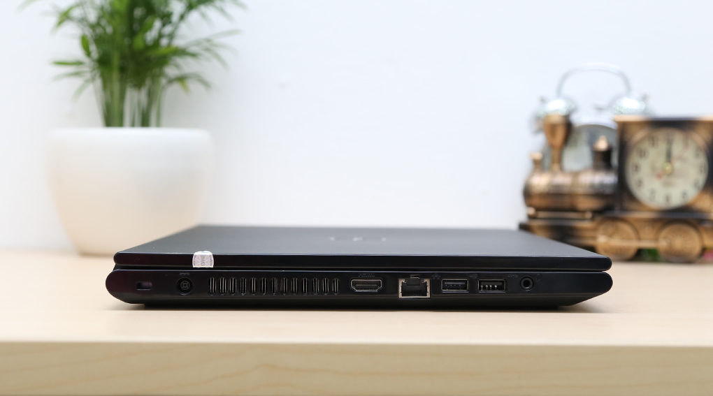 Laptop Dell Inspiron 3443 i5 5200U/4G/1TB/Win8.1 Màu Đen
