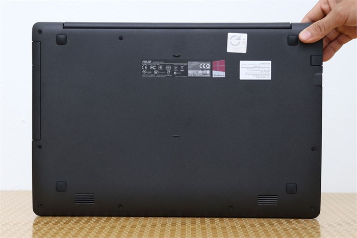 Laptop Asus X553MA N2840/2GB/500GB/Win 8.1 Màu Đen