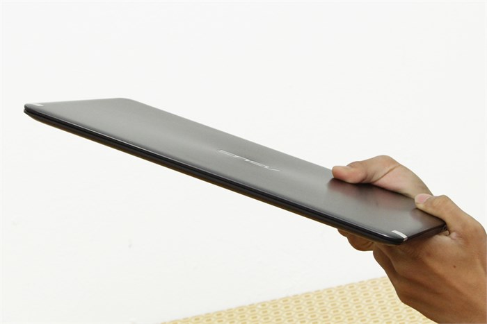 Laptop Asus Zenbook UX305FA M-5Y10/8GB/128GB/Win8.1 Màu Đen