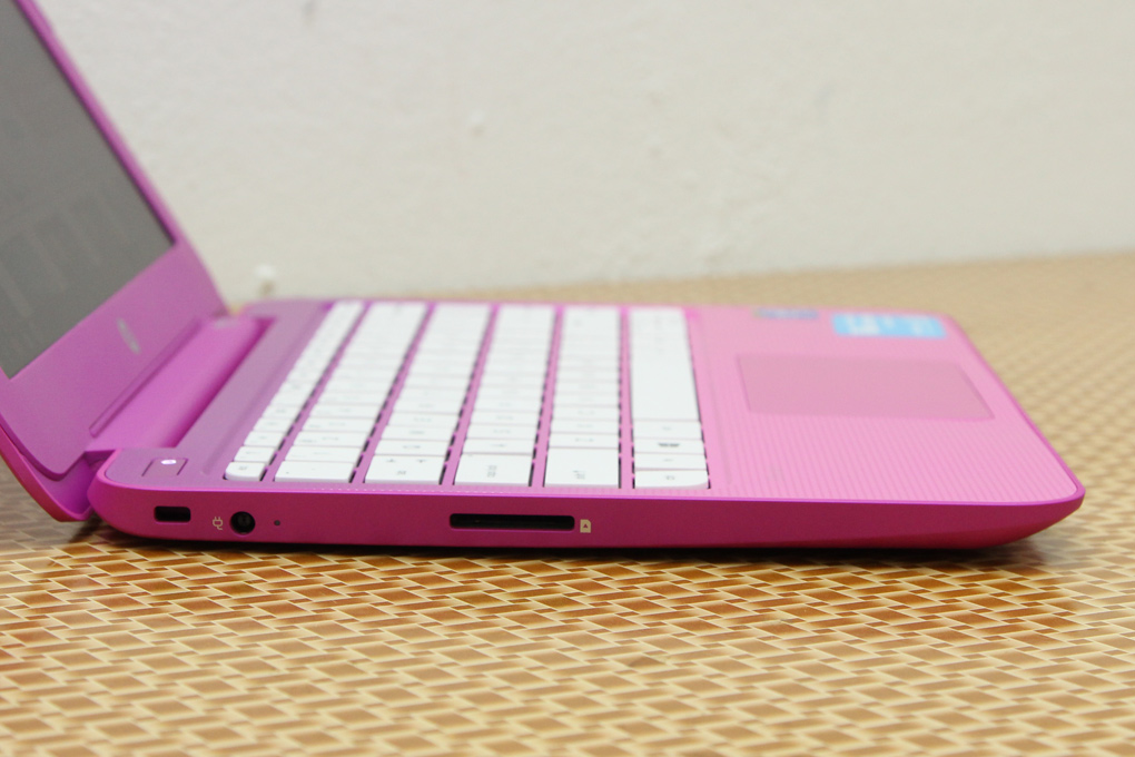 HP Stream 11-d001TU N2840/2GB/32GB/Win8.1/Office365 - 12