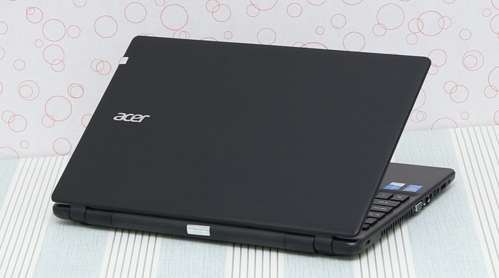 Laptop Acer Aspire E5 571 i5 5200U/4GB/500GB/Win8.1 Màu Đen
