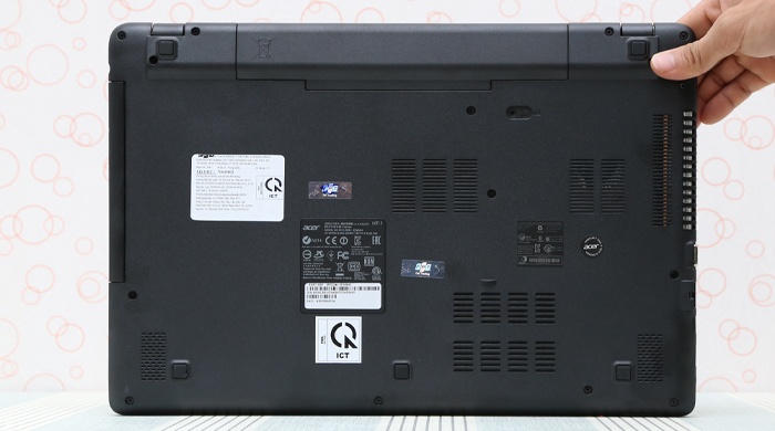 Laptop Acer Aspire E5 571 i5 5200U/4GB/500GB/Win8.1 Màu Đen