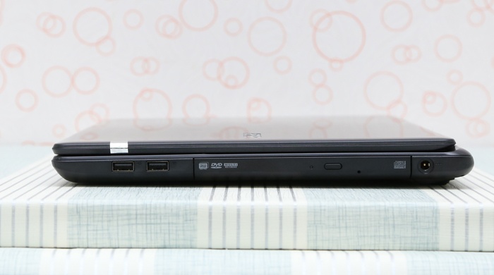 Laptop Acer Aspire E5 571 i5 5200U/4GB/500GB/Win8.1 Màu Đen