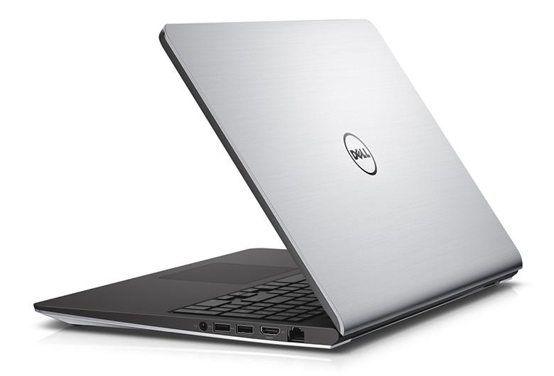 Bàn phím rộng rãi, Touchpad mượt