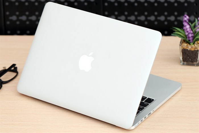 Laptop Apple Macbook Pro MF839ZP/A i5 2.7GHz/8GB/128GB (2015)