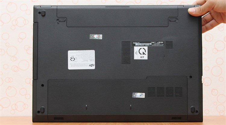 Laptop Dell Inspiron 3543 i3 5005U/4GB/500GB/Win8.1