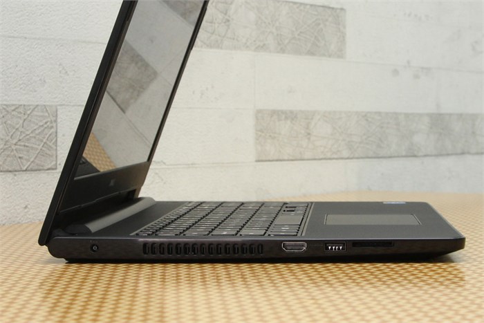 Laptop Dell Inspiron 3551 Pentium N3540/2GB/500GB/Win8.1 Màu Đen