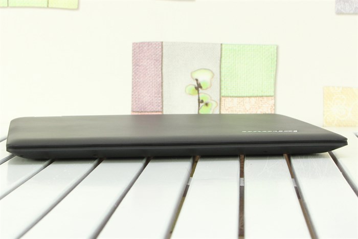 Laptop Lenovo Yoga 500 i3 4030U/4G/500G/Win8.1 Màu Đen