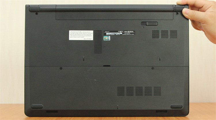 Laptop Dell Inspiron 3551 Celeron N2840/2GB/500GB/Win8.1