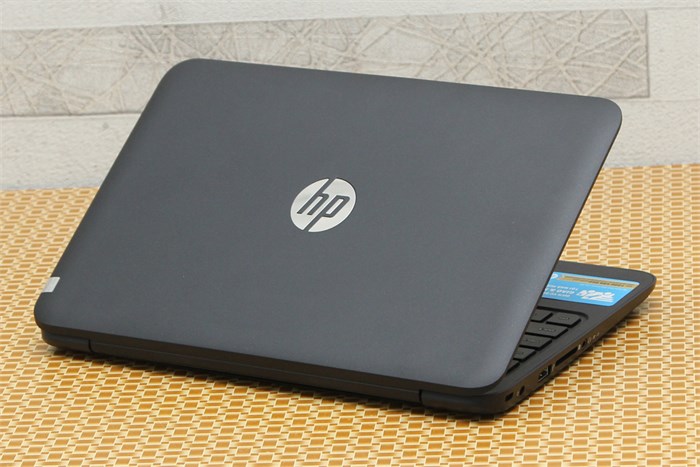 Laptop HP 11 F013TU N2840/2GB/500GB/Win8.1 Màu Đen