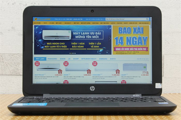 Laptop HP 11 F013TU N2840/2GB/500GB/Win8.1 Màu Đen