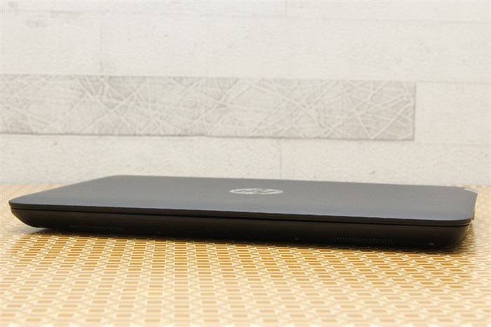 Laptop HP 11 F013TU N2840/2GB/500GB/Win8.1 Màu Đen