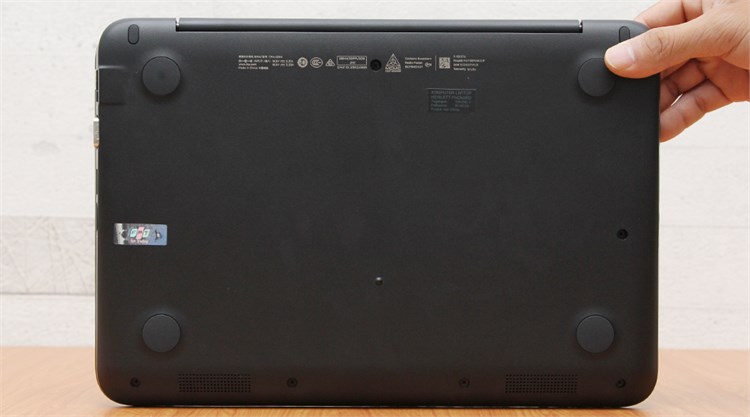 Laptop HP 11 F013TU N2840/2GB/500GB/Win8.1