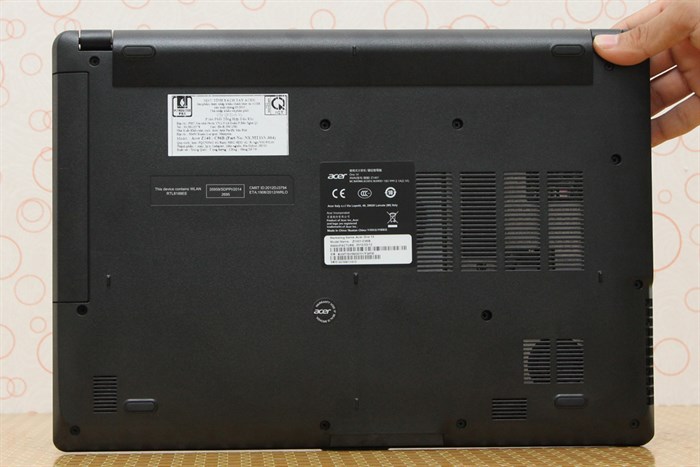 Laptop Acer Aspire Z1401 N2940/2GB/500GB/Win8.1 Màu Đen