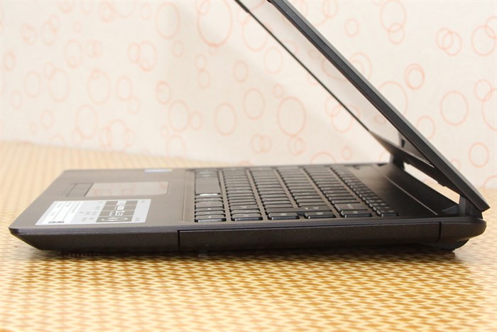 Laptop Acer Aspire Z1401 N2940/2GB/500GB/Win8.1 Màu Đen