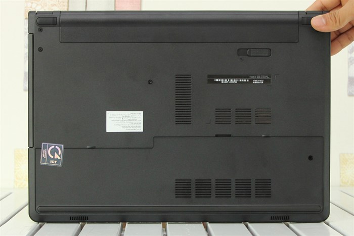 Laptop Dell Inspiron 5458 i5 5250U/4GB/1TB/Win8.1 Màu Đen