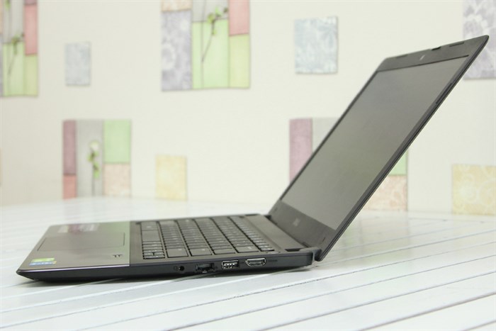 Laptop Dell Vostro 5480 i5 5200U/4GB/500GB/2GB 830M/Win8.1