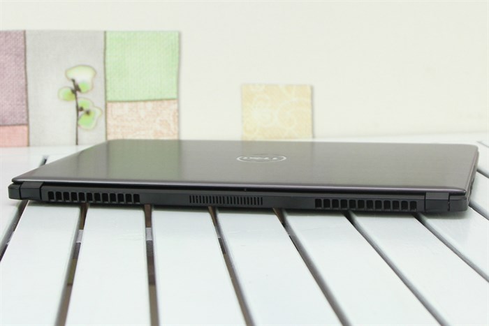 Laptop Dell Vostro 5480 i5 5200U/4GB/500GB/2GB 830M/Win8.1