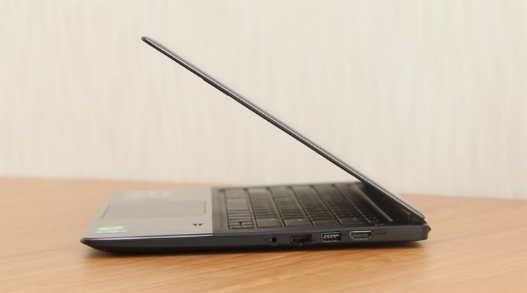 Laptop Dell Vostro 5480 i5 5200U/4GB/500GB/2GB 830M/Win8.1