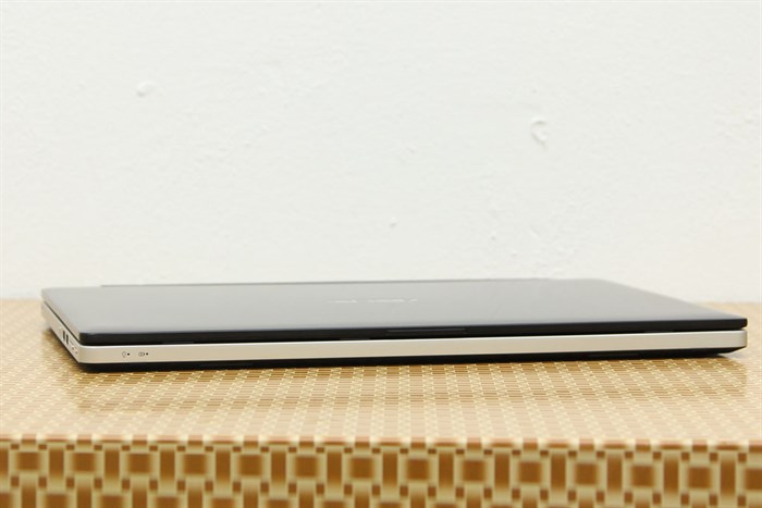 Laptop Asus TP500LB i5 5200U/4GB/1TB/2G 940M/Win8.1 Màu Bạc