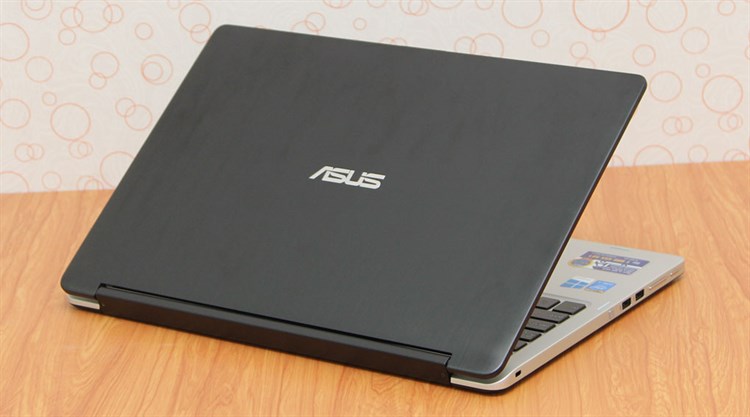 Laptop Asus TP500LB i5 5200U/4GB/1TB/2G 940M/Win8.1