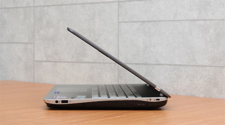 Laptop Asus N551JX i7 4720HQ/8GB/1TB/128GB/4GB 950M/Win8.1 Màu Xám
