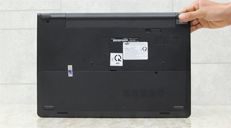 Laptop Dell Inspiron 3558 i5 5200U/4GB/500GB/VGA2GB/Win8.1 Màu Đen