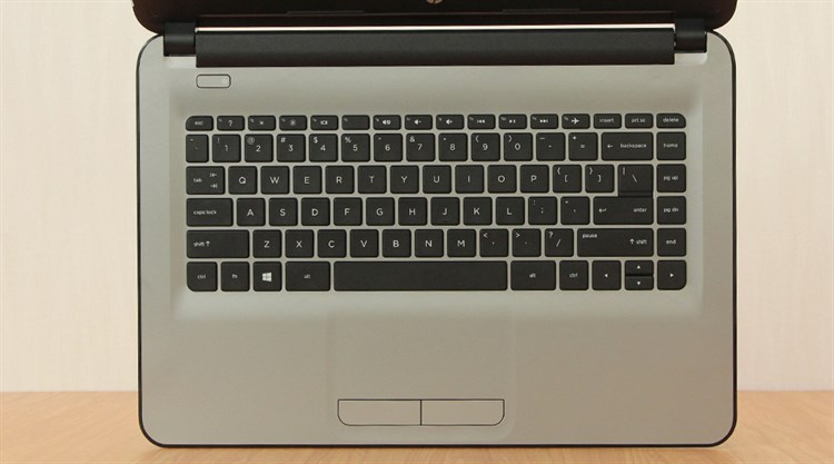 Laptop HP 14 ac145TU 3825U/2GB/500GB/Win10 Màu Bạc