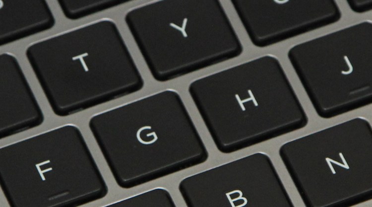 Laptop HP 14 ac145TU 3825U/2GB/500GB/Win10 Màu Bạc