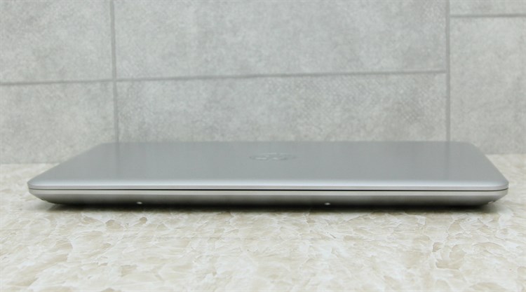 Laptop HP Pavilion 15 ab071TX i7 5500U/8GB/1TB/2GB 940M/Win8.1