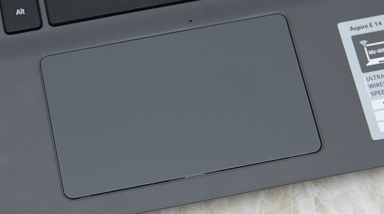 Laptop Acer Aspire E5 473 i3 5005U/4G/500G/Win10 Màu Xám