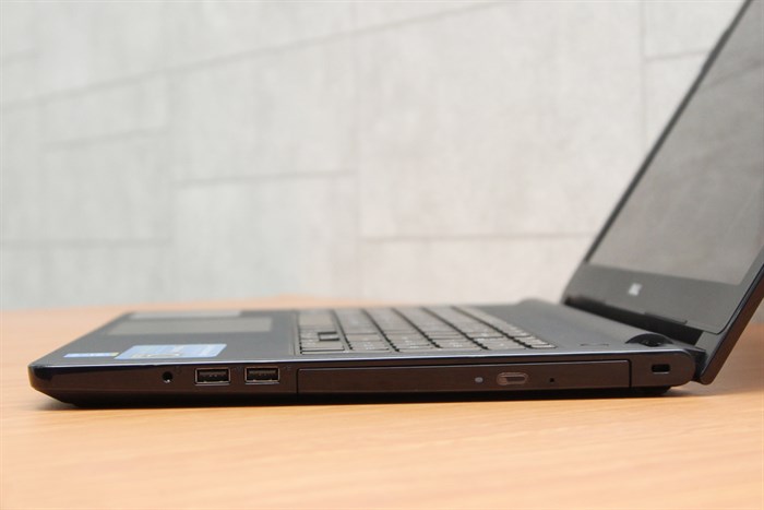Laptop Dell Inspiron 15 5558 i5 5200U/4GB/1TB/Win8.1 Màu Đen