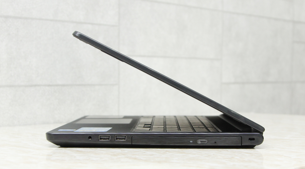 Laptop Dell Inspiron 15 5558 i5 5200U/4GB/1TB/Win8.1 Màu Đen