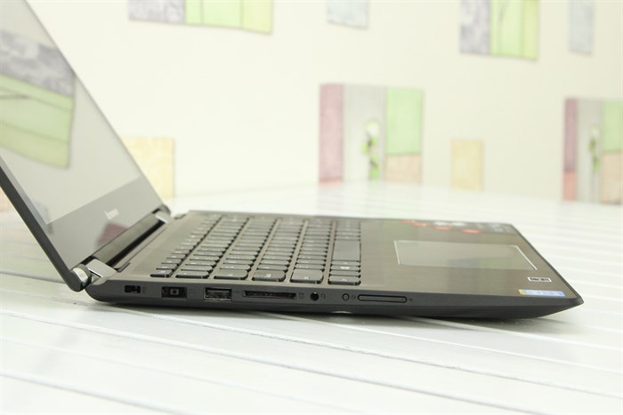 Laptop Lenovo Yoga 500 14IBD i3 5020U/4GB/500GB/Touch/Win10 Màu Đen