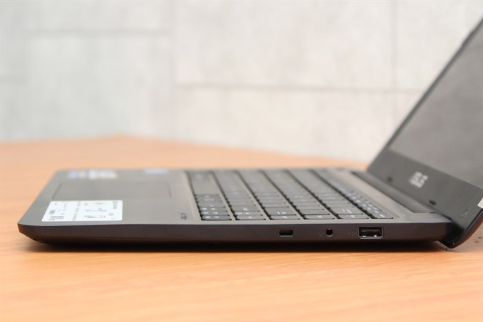 Laptop Asus E402MA N2840/2GB/500GB/Win10 Màu Xanh Dương
