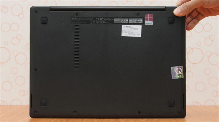 Laptop Asus TP300LA i5 5200U/4GB/500GB/Win8.1 Màu Bạc