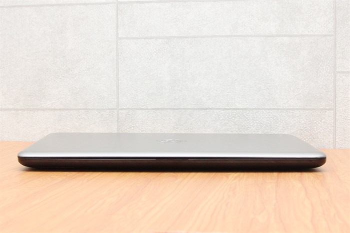 Laptop HP 15 ac174TX i5 5200U/4GB/500GB/VGA2GB/Win10 Màu Bạc