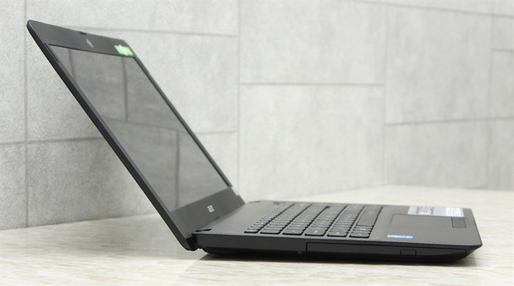 Laptop Acer Aspire Z1402 52KX i5 5200U/4GB/500GB/Win10 Màu Đen