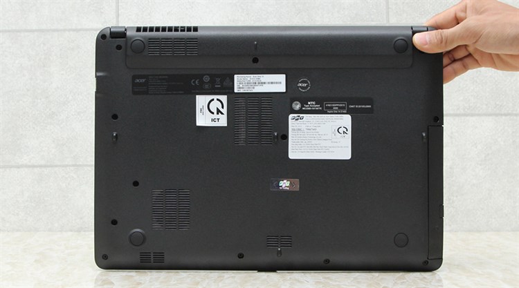 Laptop Acer Aspire Z1402 52KX i5 5200U/4GB/500GB/Win10 Màu Đen
