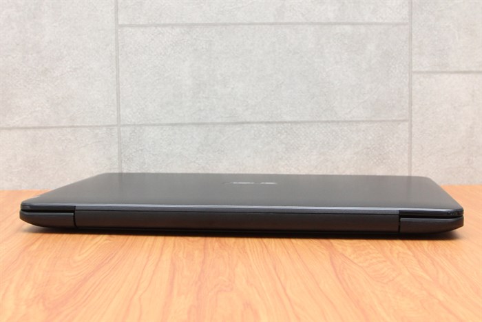 Laptop Asus X554LP i5 4210U/4GB/500GB/1GB M230/Win8.1 Màu Đen