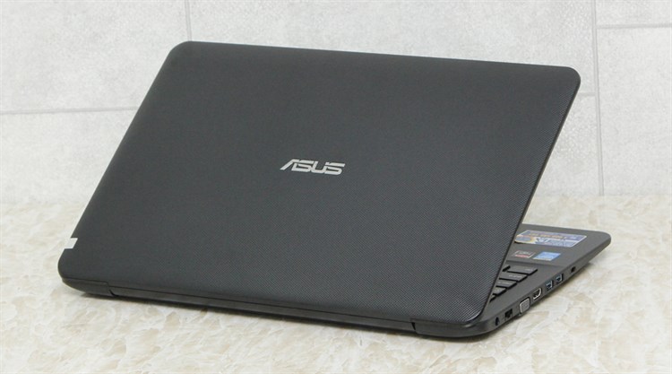 Laptop Asus X554LP i5 4210U/4GB/500GB/1GB M230/Win8.1