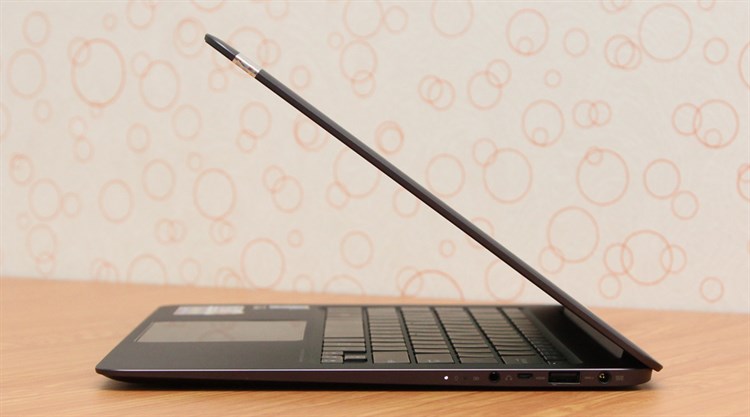 Laptop Asus Zenbook UX305FA M 5Y10/8GB/128GB/Win10 Màu Đen