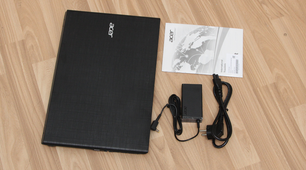 Bộ sản phẩm gồm: Dây nguồn, Sách hướng dẫn, Thùng máy, Adapter sạc