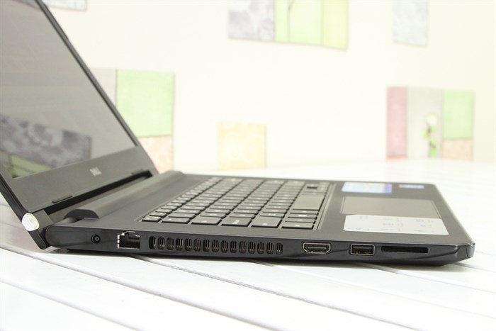 Laptop Dell Inspiron 3458 i3 4005U/4GB/500GB/Win10 Màu Đen