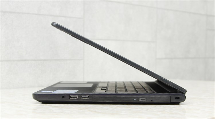 Laptop Dell Inspiron 5558 i5 5250U/4GB/1TB/Win10 Màu Đen