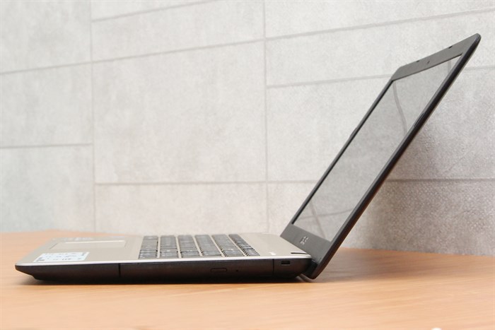 Laptop Asus A540LA i3 4005U/4GB/500GB/Win10 Màu Đen