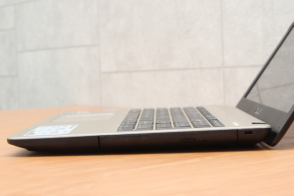 Laptop Asus A540LA i3 4005U/4GB/500GB/Win10 Màu Đen